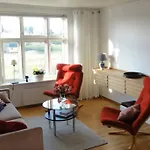 Apartamento Charming Flat In Cosy *