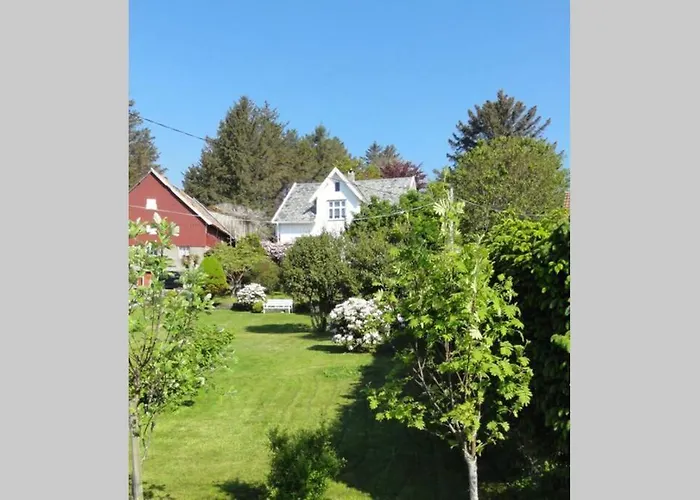 Charming Flat In Cosy * Skudeneshavn